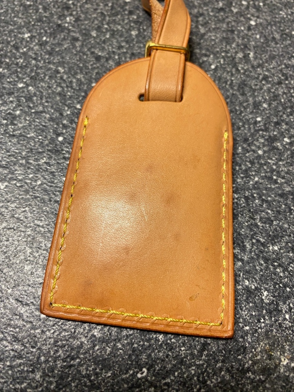 Louis Vuitton Tan Leather Luggage Tag with Gold-Tone Buckle - Picture 3 of 11
